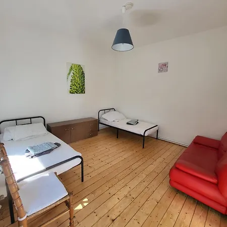 Naehe Rhein * Дуйсбург